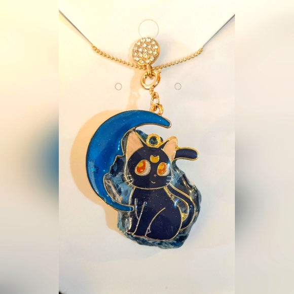 Luna on Imperial Blue Jasper - Picture 1 of 4